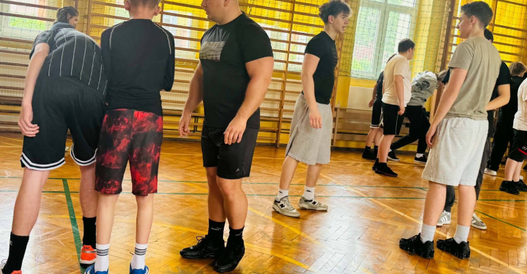 Cyberbezpieczeństwo i samoobrona – praktyczna lekcja bezpieczeństwa