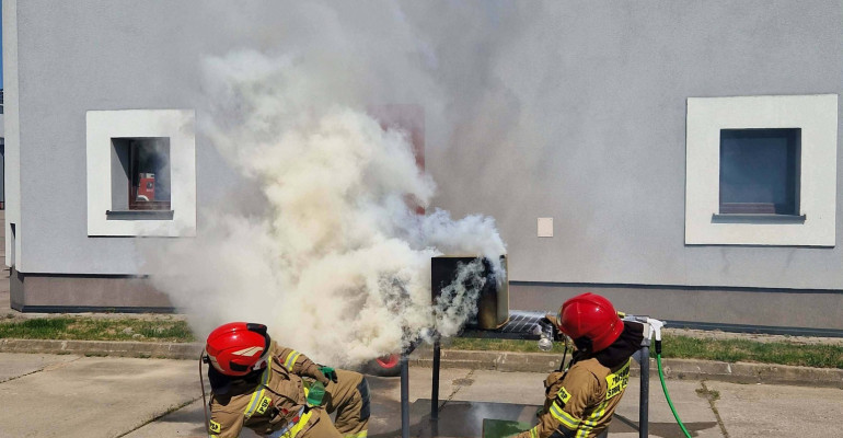 Wizyta grupy strażackiej w Komendzie Powiatowej PSP🚒 w Brzegu