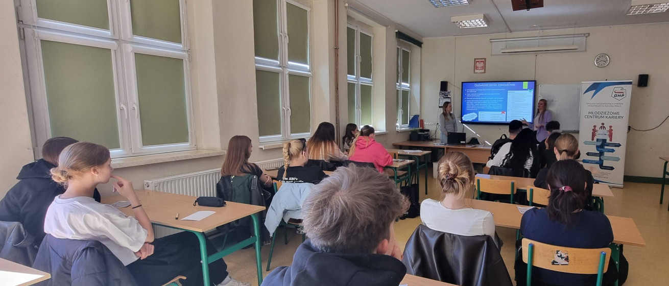 Klasa 3F podbija rynek pracy! 😊