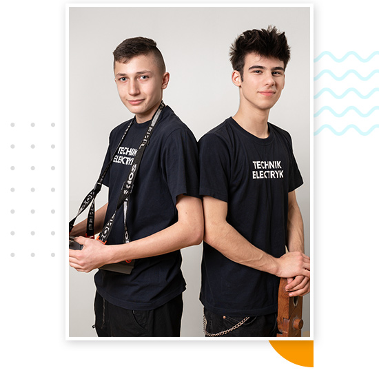 Technik elektryk