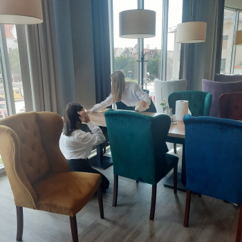 306168498_1940311969692968_1790776442283253157_n