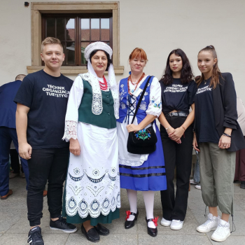 305970205_532752962184101_936287702984597141_n