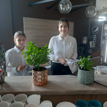 306434762_472856081379849_5462634127512448613_n