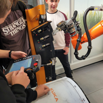 313433620_570233018436095_5243295351568697560_n