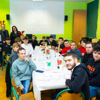 320250252_521353790055954_6520967364416601480_n