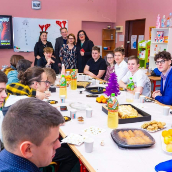 320377090_675045604218954_1500845945034169752_n