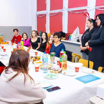 321291043_559882445575208_1186037130546659285_n