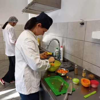 316827285_593845249408205_817166252504972212_n