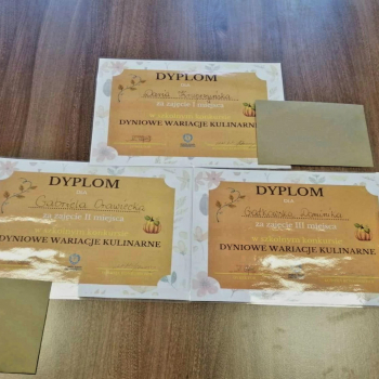 317508790_593845052741558_3715034858843673212_n