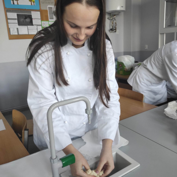 320710193_2120752078125453_1675999099554211381_n