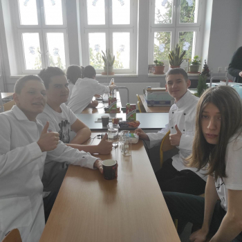 320747239_555700069376606_3685735044878450195_n