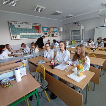 320753926_716175379705413_4142320786763010656_n