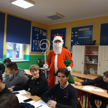 318231114_683837693414230_6417593543935397401_n