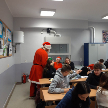 318602124_464604192276624_6300704507474904169_n