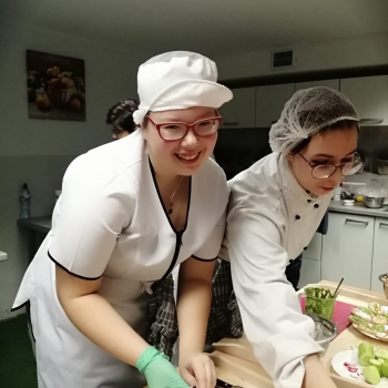 327444060_869830237633077_3646230493673316609_n