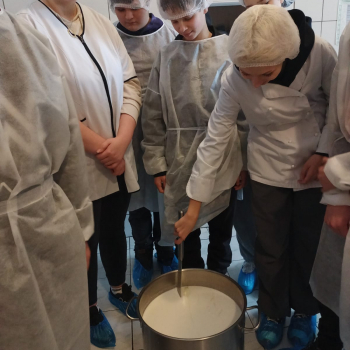 326121122_877055946846083_914466725186544555_n