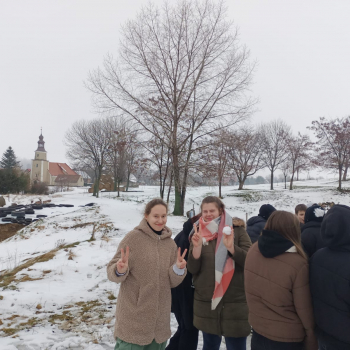 324578824_2229946777208177_3329211655649371827_n