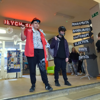 337151066_919276305862911_5640960590608185368_n