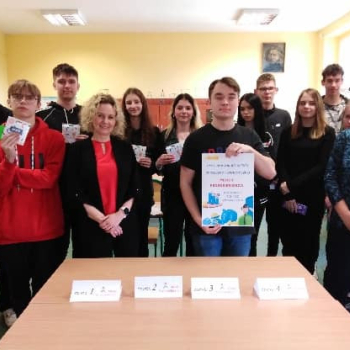 337556493_2482545935230497_755034558369093414_n