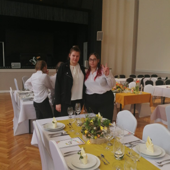 338392646_203438002381594_2245557062992141438_n