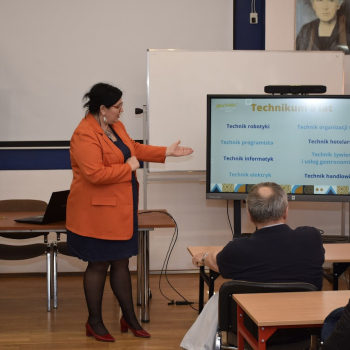 346040066_1816372045449636_90326006236488357_n