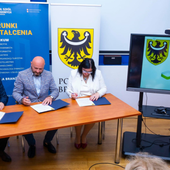 350293293_741502271058494_6914683386275255894_n