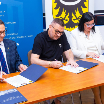 350469873_180955174604828_1332017929214518714_n