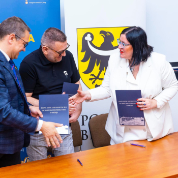 350533471_231602892925275_5462974333850592352_n