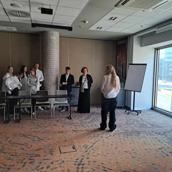 394425844_837193498406711_3985555494077433698_n