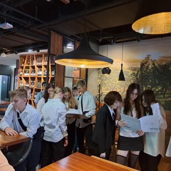 394448297_837193748406686_4381188056585042344_n