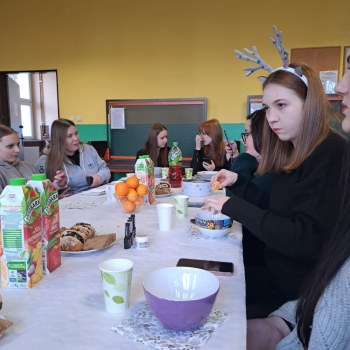 410881205_877145434411517_1823271944963546913_n