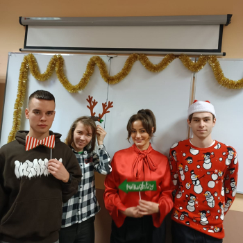 410907551_877144611078266_1971520056170145056_n