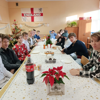 410959179_877144754411585_7410902566123553102_n