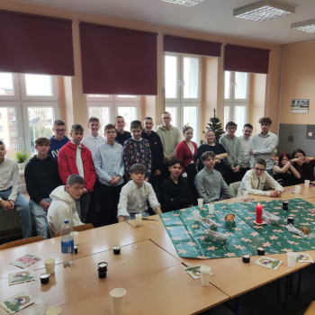 412674093_877143721078355_575802896107954113_n