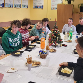 412757127_877259531066774_1272752970873298666_n