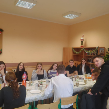 412802969_877146324411428_3486045625975934013_n