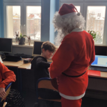 408157279_866176555508405_7151910303496100901_n