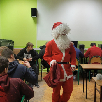 408124402_866176432175084_4156987167359565030_n