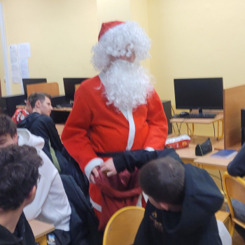 408124446_866176148841779_8497265206472067513_n