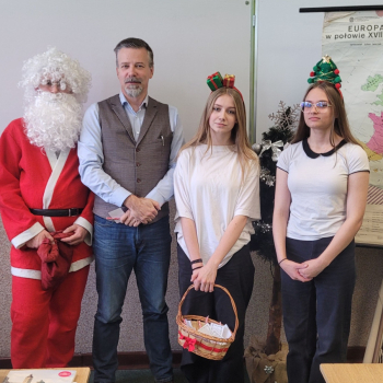 408145100_866175808841813_5204330131427003656_n