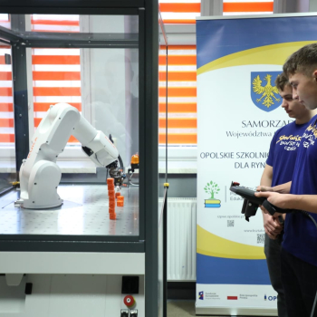 409089952_924409893018404_4048974741343478514_n