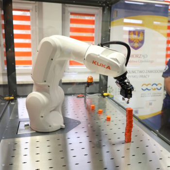 429554805_924409849685075_1448046048605166879_n