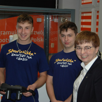 409082237_925212066271520_4864904926170127411_n