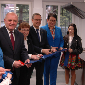 429522119_925212112938182_8825587503525294661_n