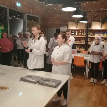 428612042_919017786890948_4079233006394985468_n