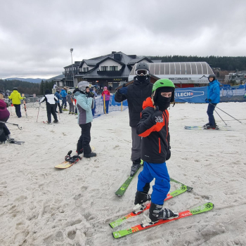 428457748_918605476932179_2309646362719135235_n