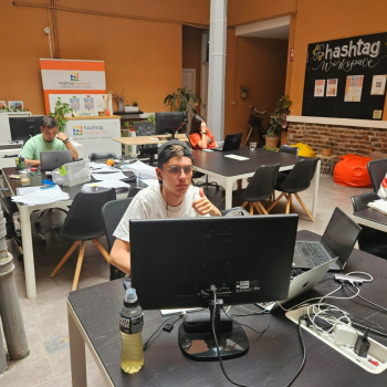 440933222_966620475464012_1769056984189720382_n