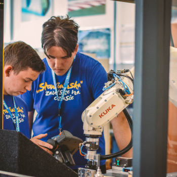 444152472_979756900817036_3891856727779343201_n