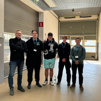 444137974_979758940816832_7548670952064512148_n