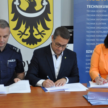 442501179_988340116625381_3890275972816427884_n